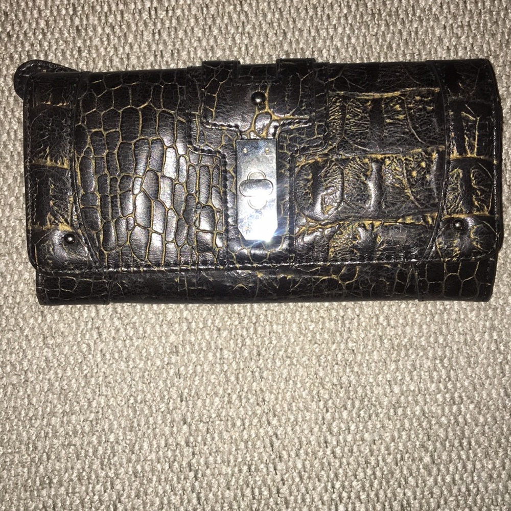 Jessica Simpson Faux Croc Wallet
